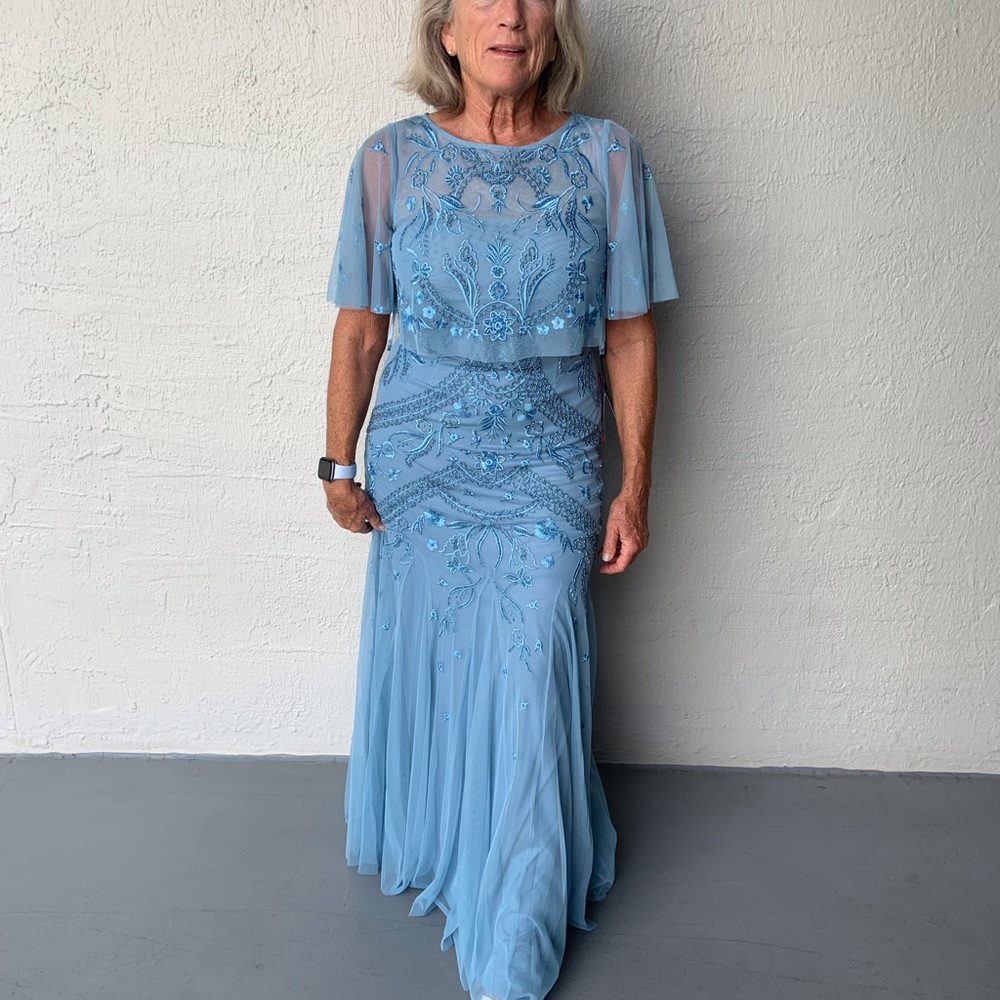 Adrianna Papell size 6 blue gown